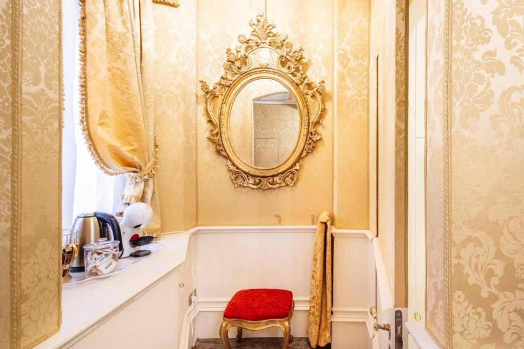 Appartamento Ground Floor Luxe Historic Studio City Centre Bologna Esterno foto