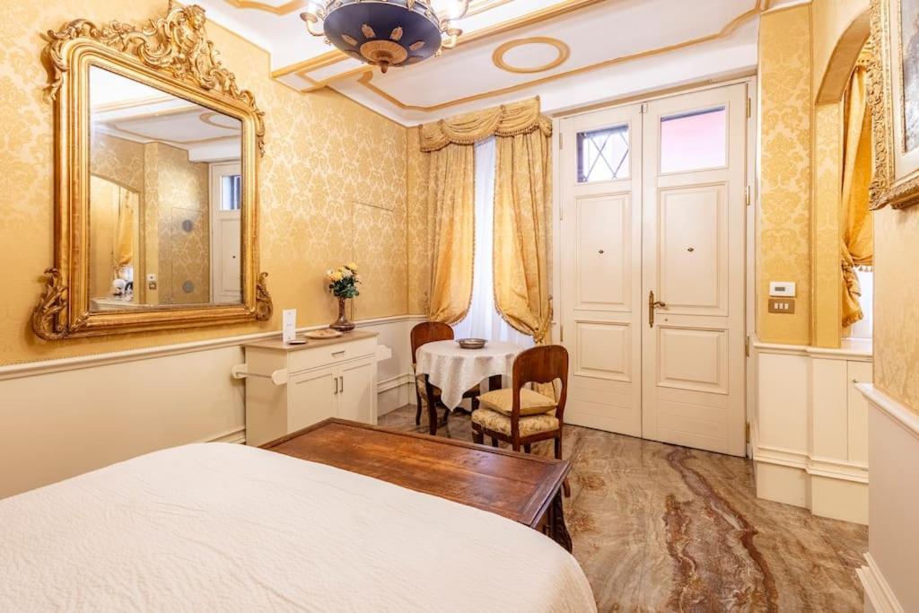 Appartamento Ground Floor Luxe Historic Studio City Centre Bologna Esterno foto