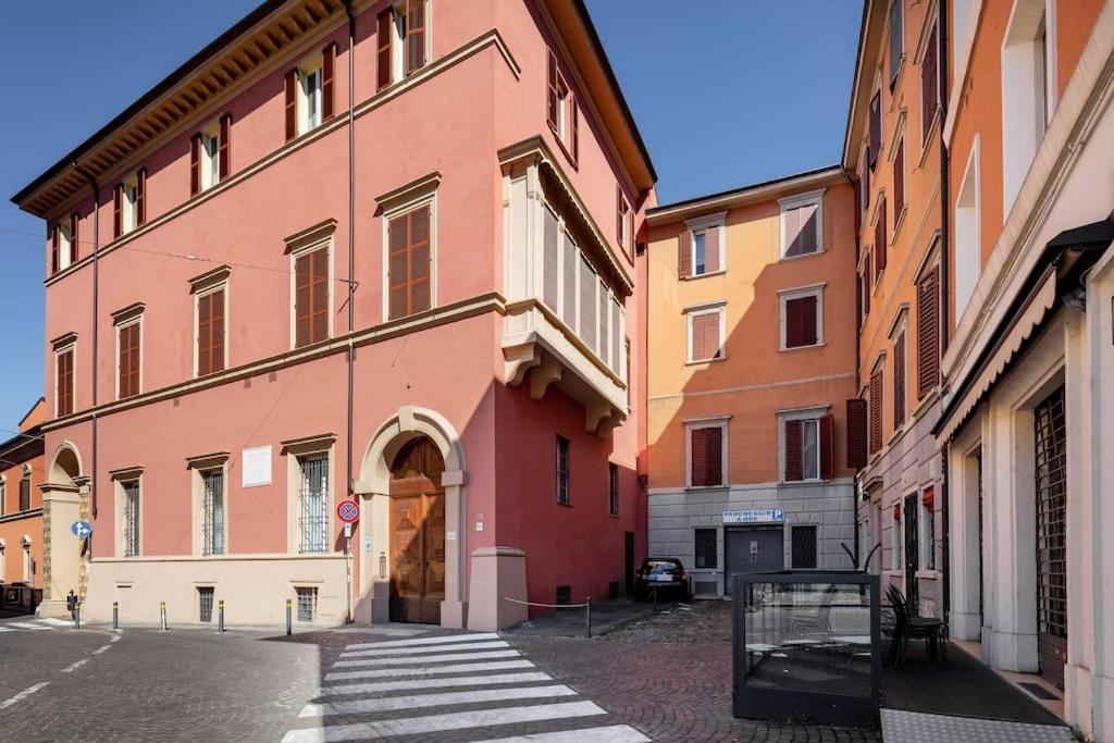 Appartamento Ground Floor Luxe Historic Studio City Centre Bologna Esterno foto